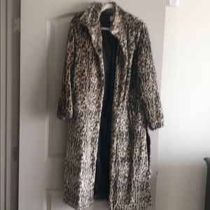 Leopard coat. Size medium.